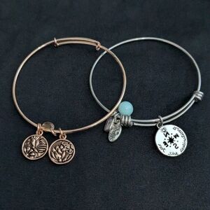 Pair Of Expandable Bangles